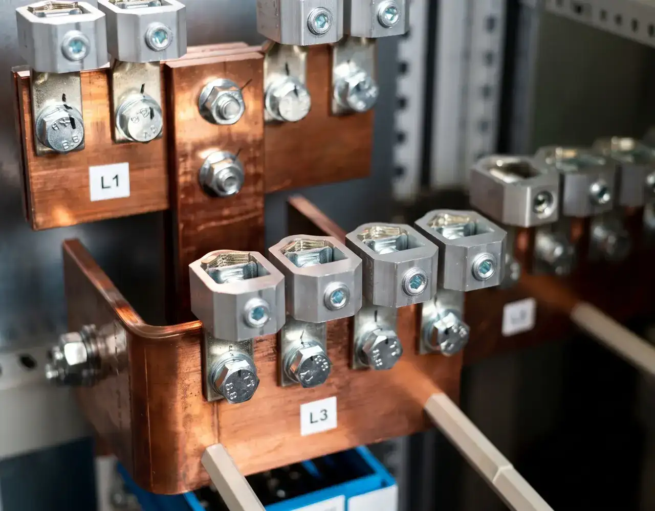 Copper vs Aluminium in Electrical Components: Key Material Considerations